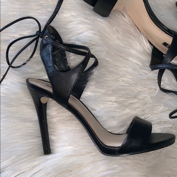 Guess leather straps  heels sz 71/2m - Picture 2 of 6